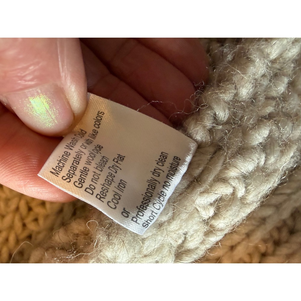 Italian Cardigan Sweater Jacket Beige GUC Cable Knit Alpaca Blend Fisherman S - Picture 9 of 9